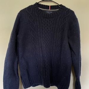 Tommy Hilfiger sweater, size XL, not worn, like new, pet and smoke free, navy